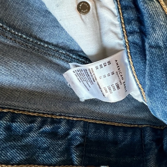 American Eagle 90s boyfriend jeans size 10 long - Picture 3 of 4